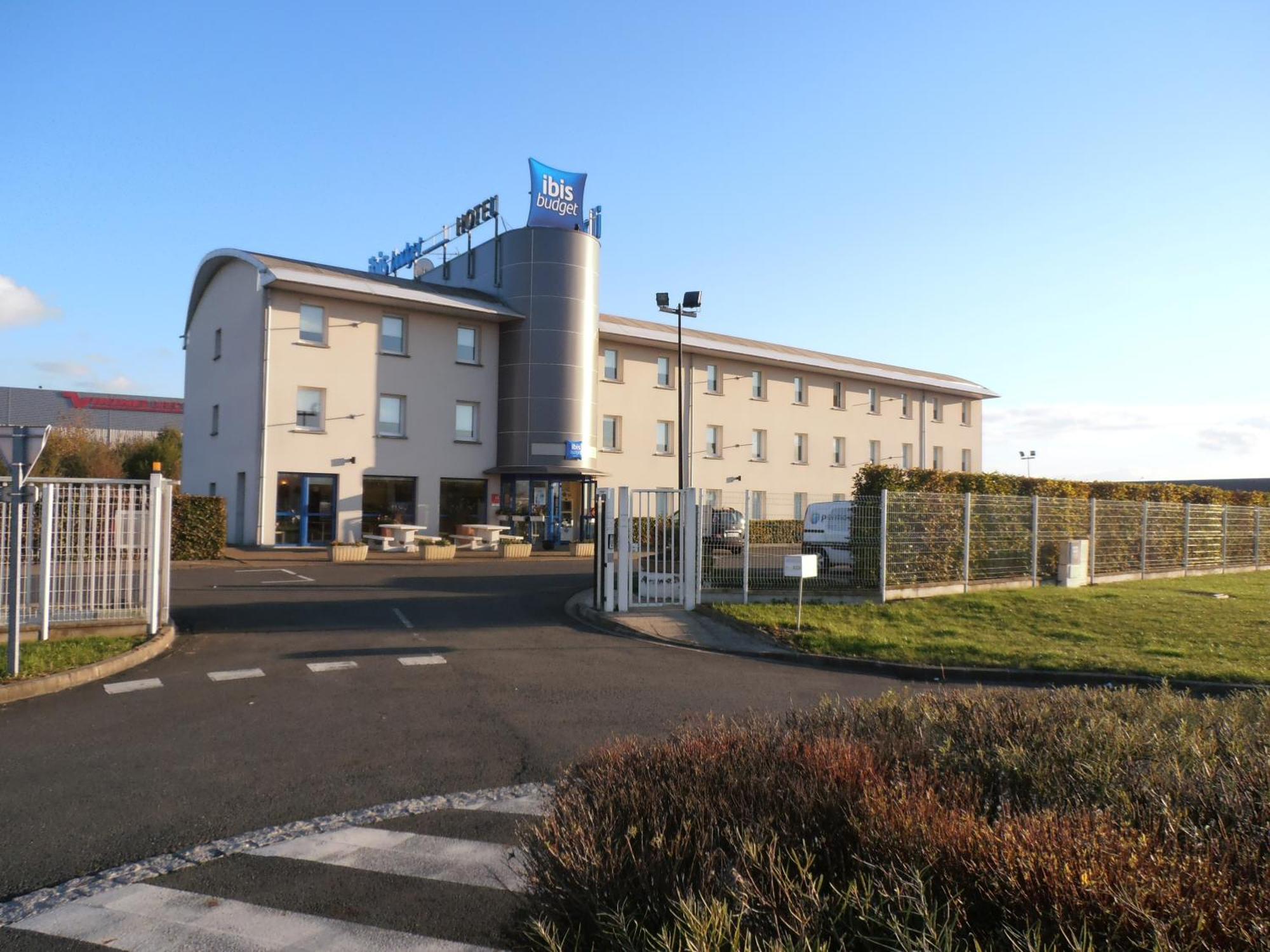 Ibis Budget Meung Sur Loire Zewnętrze zdjęcie