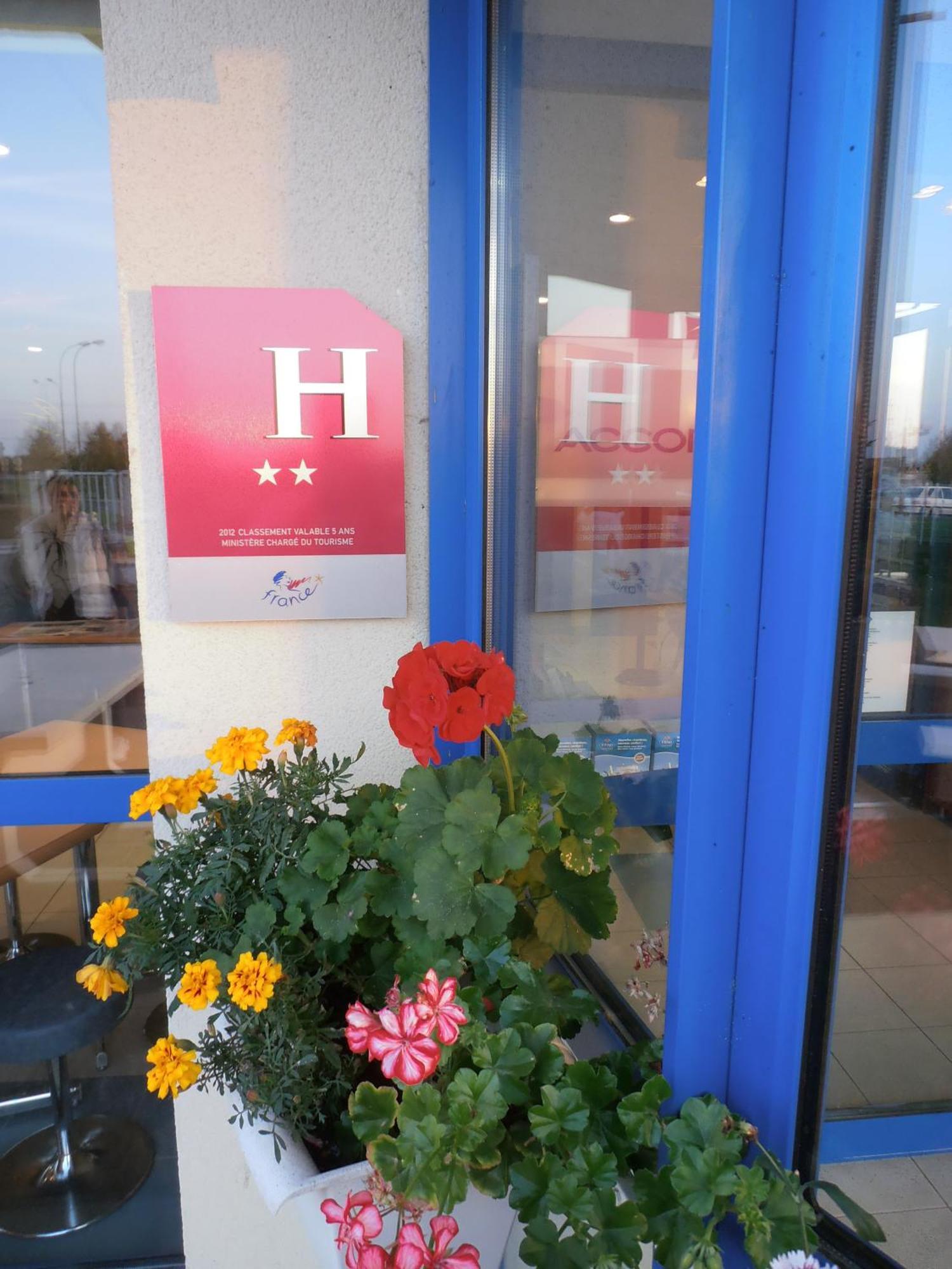 Ibis Budget Meung Sur Loire Zewnętrze zdjęcie